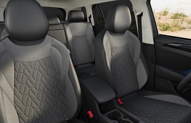 Volkswagen Tayron LIFE LED+ 5JGar IQ.DRIVE SHZ eHK ParkAs+ KeyL 