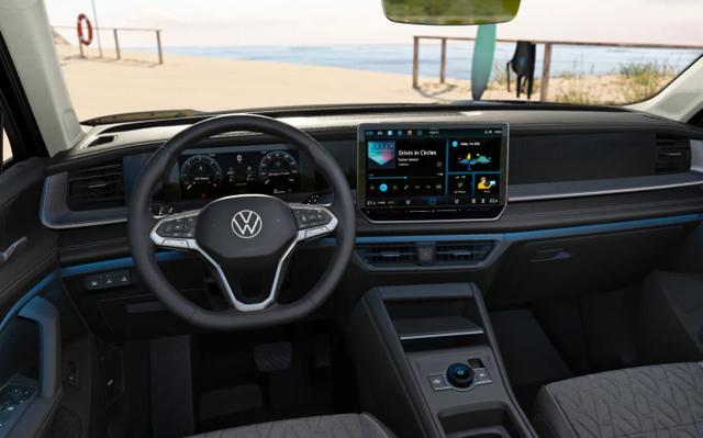 Volkswagen Tayron LIFE LED+ 5JGar IQ.DRIVE SHZ eHK ParkAs+ KeyL 