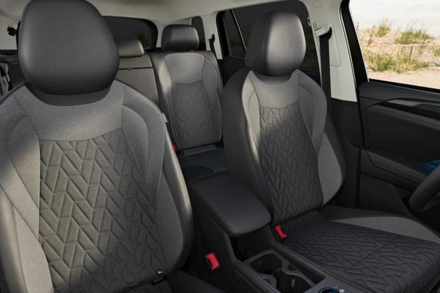 Volkswagen Tayron LIFE LED+ 5JGar 7S IQ.DRIVE SHZ eHK ParkAs+ 