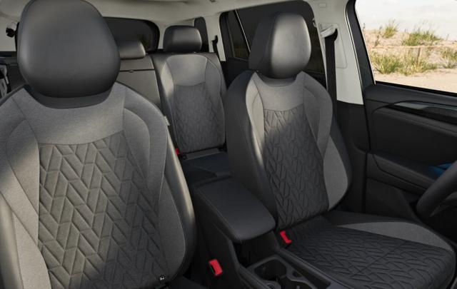 Volkswagen Tayron LIFE LED+ Pano 7S Nav 5JGar IQ.DRIVE SHZ eHK 