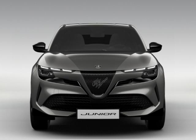 Alfa Romeo Junior Ibrida Sport Speciale TechP Matrix 18"LM 