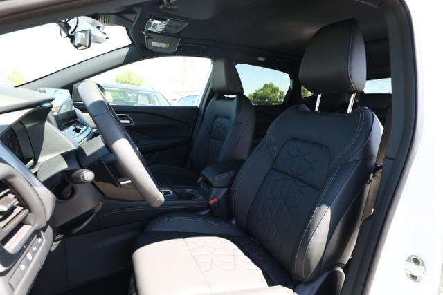 Qashqai Tekna AT Pano HUD eHk SHZ ACC 19"LM Nav 