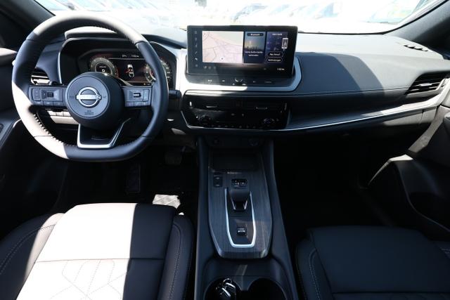 Qashqai Tekna AT Pano HUD eHk SHZ ACC 19"LM Nav 
