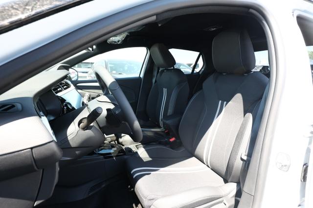 Opel Corsa Ultimate Hybrid 145 IntelliLux NaviP PrivG 