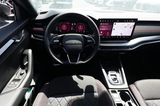 Skoda Octavia Combi RS Pano AHK 360&deg; DCC Matrix Nav 