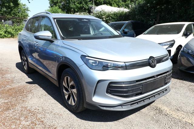 Volkswagen Tiguan DSG LED+ IQ.DRIVE SHZ 5JGar. Keyl 17Z ACC 