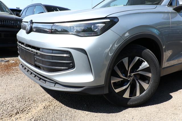 Volkswagen Tiguan DSG LED+ IQ.DRIVE SHZ 5JGar. Keyl 17Z ACC 