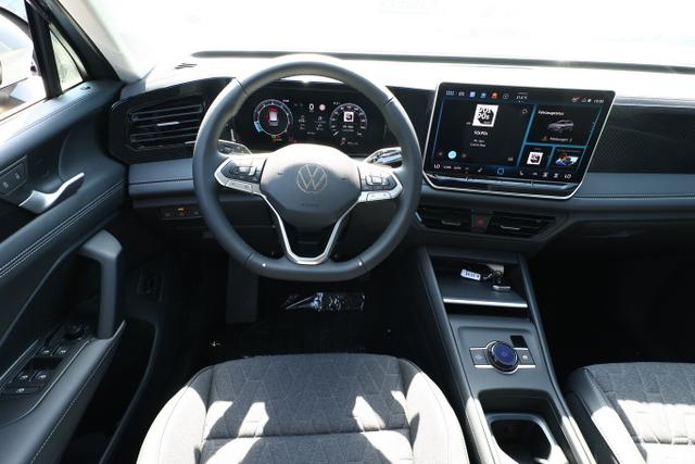 Volkswagen Tiguan DSG LED+ IQ.DRIVE SHZ 5JGar. Keyl 17Z ACC 