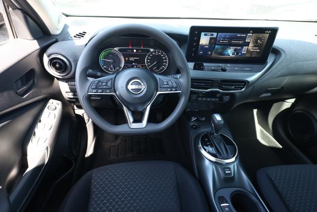Nissan Juke Hybrid Acenta KomfortP SHZ LED Kam CarP BT 