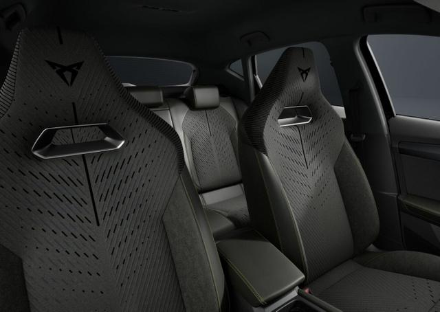 Cupra Formentor Tribe Edition DSG IntelliD Sennh. EdgeP 360&deg; 