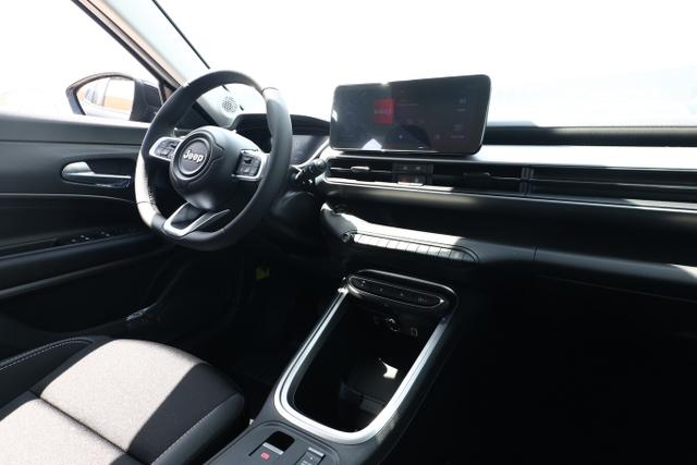 JEEP Avenger Altitude Hybrid Kam KlimaA ACC 17Z AppCo 