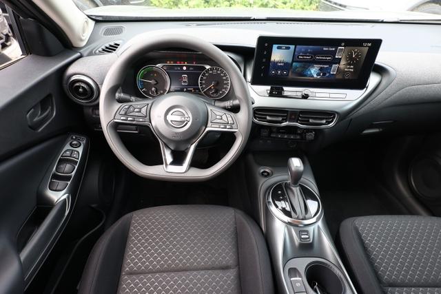 Nissan Juke Hybrid Acenta KomfortP SHZ LED Kam CarP BT 