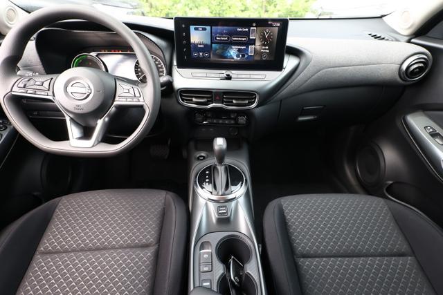 Nissan Juke Hybrid Acenta KomfortP SHZ LED Kam CarP BT 