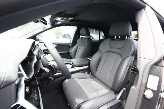Audi Q8 S line 2xS AssistenzP+ 22Z Laser Pano HUD Klim4 