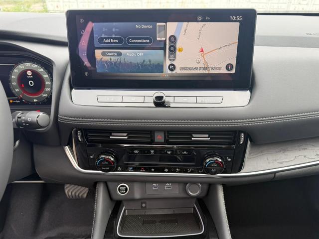 X-Trail Tekna Pano 4xSHZ HUD PrivG LED 360&deg; Nav 