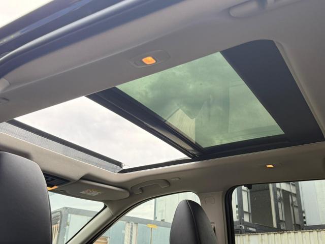 X-Trail Tekna Pano 4xSHZ HUD PrivG LED 360&deg; Nav 