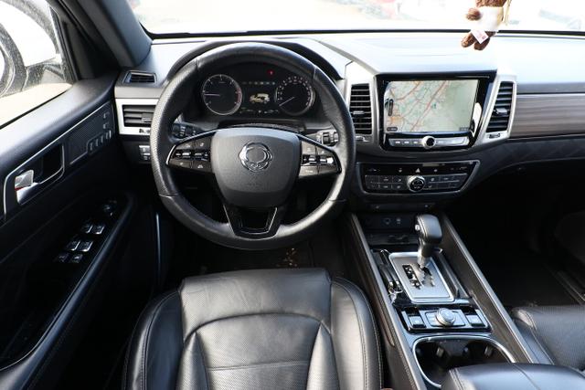 Ssangyong REXTON Sapphire G4 2.2 e-XDi 181 Aut. 4x4 Kam360 
