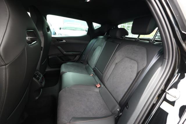 Cupra Leon DSG IntelliD Nav Matrix Dinamica Kam Ambien 