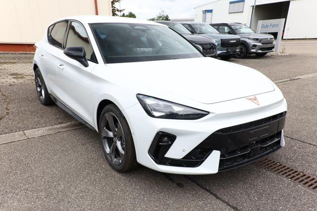 Cupra Leon DSG IntelliD Nav Matrix Dinamica Kam Ambien 