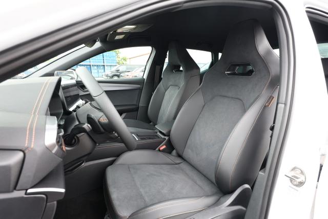 Cupra Leon DSG IntelliD Nav Matrix Dinamica Kam Ambien 