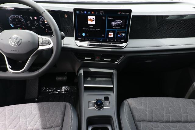 Tiguan DSG LED+ IQ.DRIVE SHZ 5JGar. Keyl 17Z ACC 