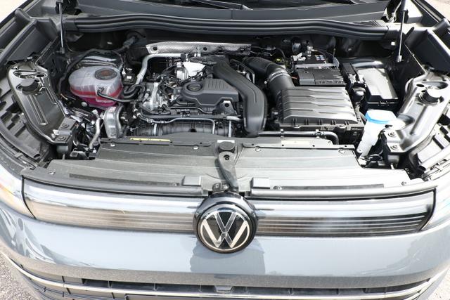 Tiguan DSG LED+ IQ.DRIVE SHZ 5JGar. Keyl 17Z ACC 