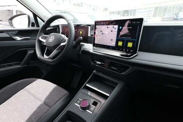 Tiguan DSG LED+ Nav IQ.DRIVE 5JGar. SHZ Keyl 17Z 