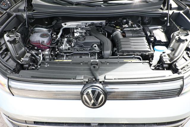 Tiguan DSG LED+ Nav IQ.DRIVE 5JGar. SHZ Keyl 17Z 