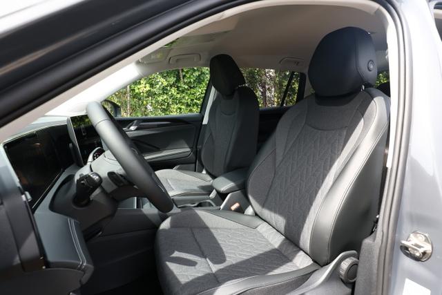 Volkswagen Tiguan DSG LED+ 5JGarantie IQ.DRIVE SHZ Keyl ACC 