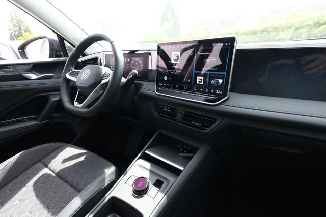 Volkswagen Tiguan DSG LED+ 5JGarantie IQ.DRIVE SHZ Keyl ACC 