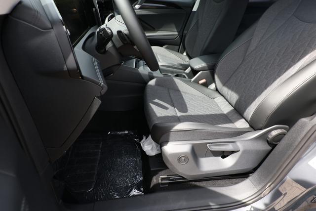 Volkswagen Tiguan DSG LED+ 5JGarantie IQ.DRIVE SHZ Keyl ACC 