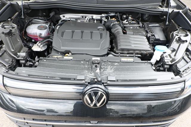 Tiguan DSG LED+ Pano 5JGar IQ.DRIVE LM18Z SHZ 
