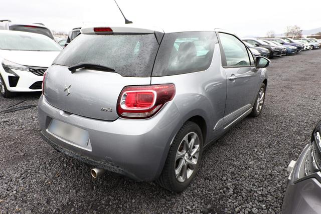 DS Automobiles 3 Sport Chic 1.2 PureTech 110 Aut. SportChic Nav LED Klima 