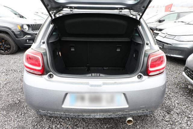 DS Automobiles 3 Sport Chic 1.2 PureTech 110 Aut. SportChic Nav LED Klima 