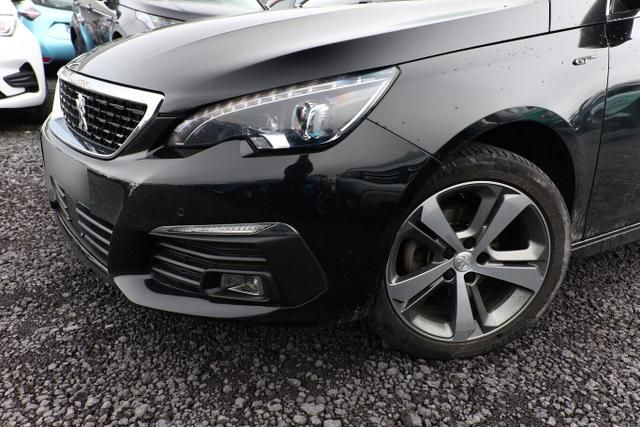 Peugeot 308 Allure 1.2 PureTech 130 Aut. LED ACC PDC Kam 