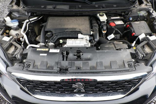 Peugeot 308 Allure 1.2 PureTech 130 Aut. LED ACC PDC Kam 