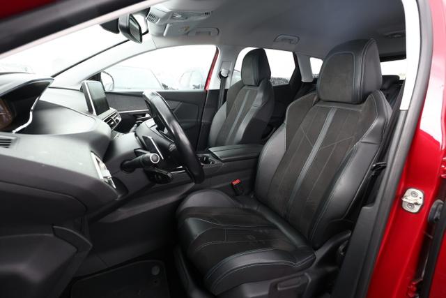 Peugeot 3008 Allure 1.6 PureTech 180 Aut LED Nav eHk PDC 