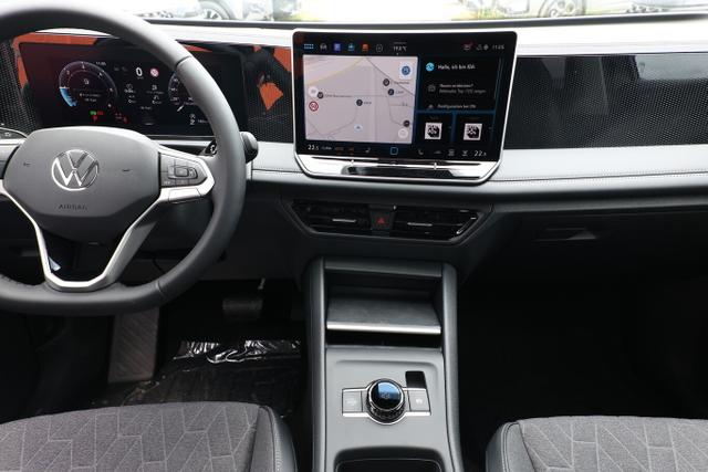 Volkswagen Tiguan DSG LED+ Pano Nav 5JGar IQ.DRIVE LM18Z 