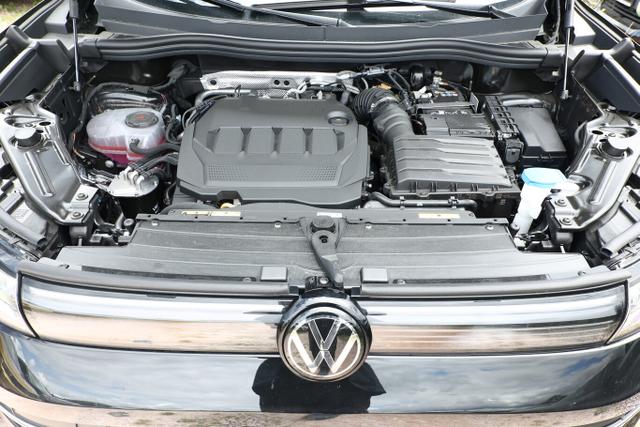 Volkswagen Tiguan DSG LED+ Pano Nav 5JGar IQ.DRIVE LM18Z 