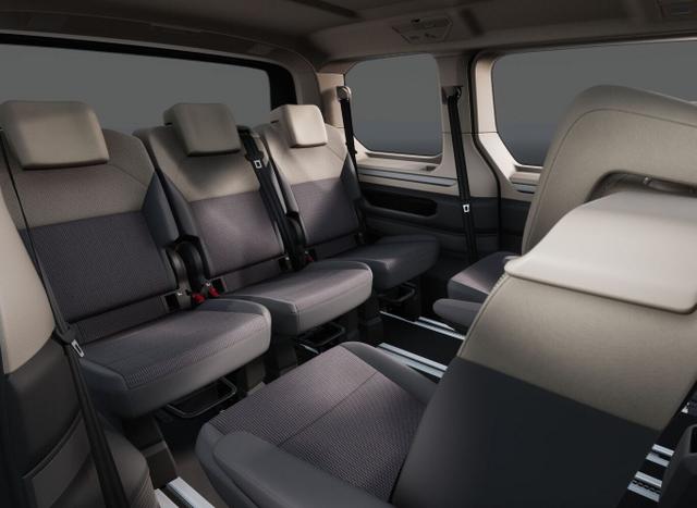 Volkswagen T7 Multivan Life DSG Keyl PrivG VisAVis Tisch 