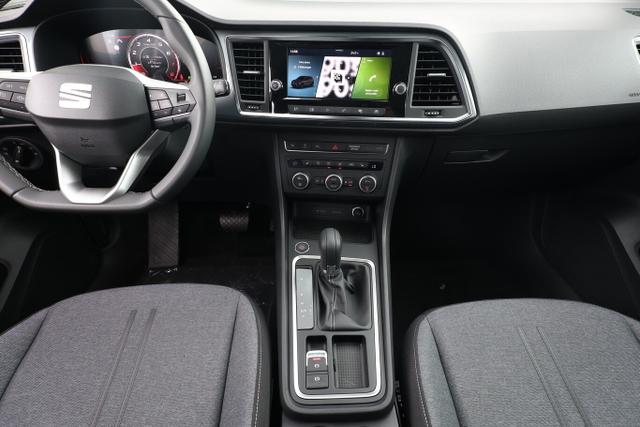 Seat Ateca DSG AHK ParkA SHZ Kam ACC VollLED PDC 17" 