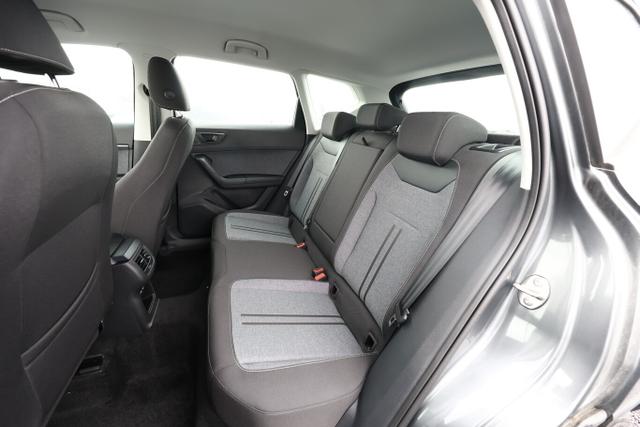 Seat Ateca DSG AHK ParkA SHZ Kam ACC VollLED PDC 17" 