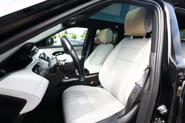 Land Rover Range Rover Evoque SE P300 AWD LED PanoD Nav 20Z 
