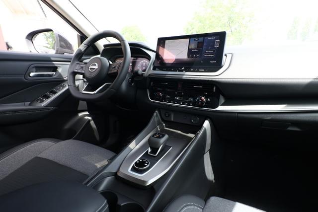 Nissan Qashqai N-CONNECTA AWD Pano 360&deg; ACC SHZ Nav LED 