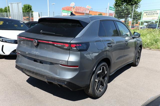 Volkswagen T-Roc R-Line EasyO 5JGar Kam SHZ PrivG ParkAss+ 
