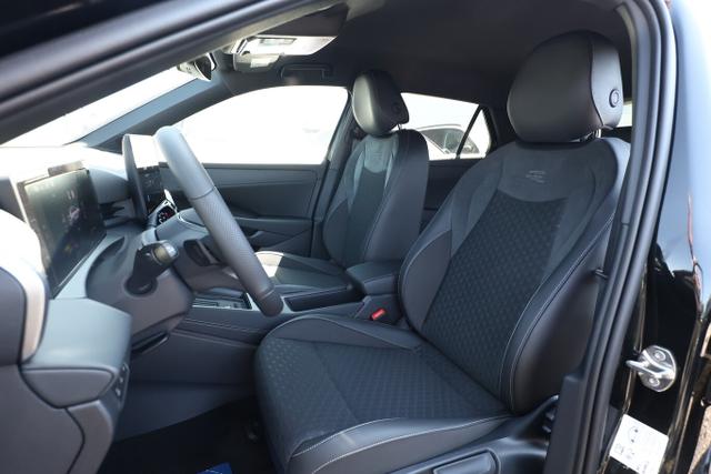 Volkswagen T-Roc R-Line EasyO 5JGar Kam SHZ PrivG ParkAss+ 