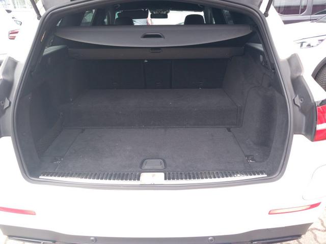 Mercedes-Benz E-Klasse AMG Line E 300 de T Multibeam Distronic Widescr. 