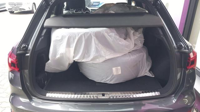 Audi Q3 S line 45 TFSI e tronic Matrix Pano 20Z ACC 