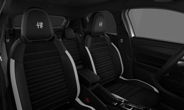 Junior SPORT SPECIALE Ibrida Q4 TechP 18"LM Navi 
