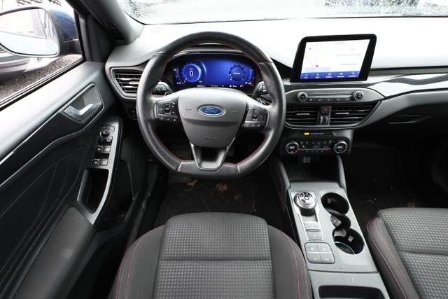 Ford Focus Turnier ST-Line X 1.5 Ecoboost 150 Aut LED Nav 18Z 